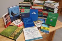 Buchspende an die oekobib mediathéik